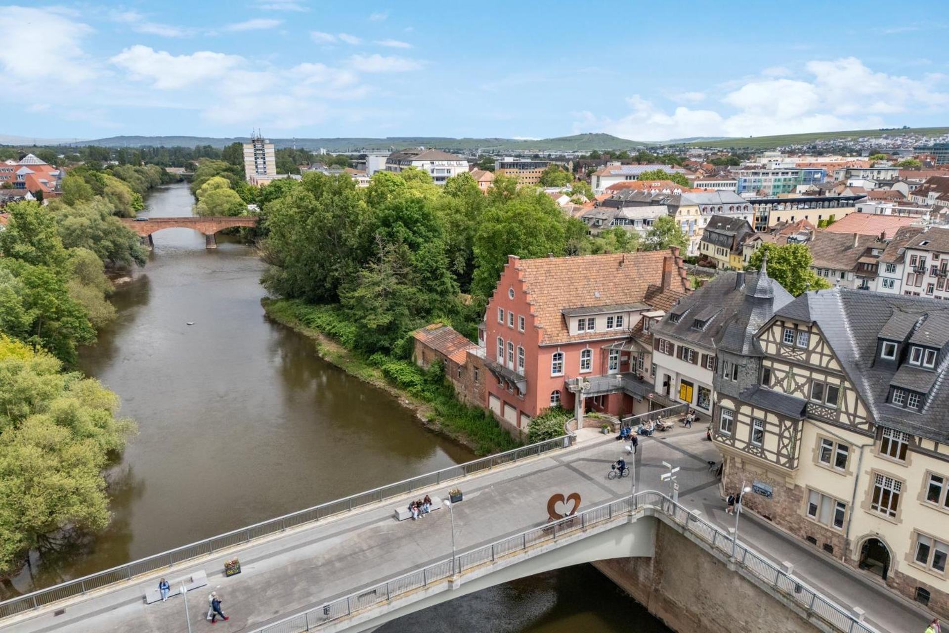 Altstadt Apartment Am Wasser Mit Parkplatz Und Riesigem Garten Bad Kreuznach Zewnętrze zdjęcie